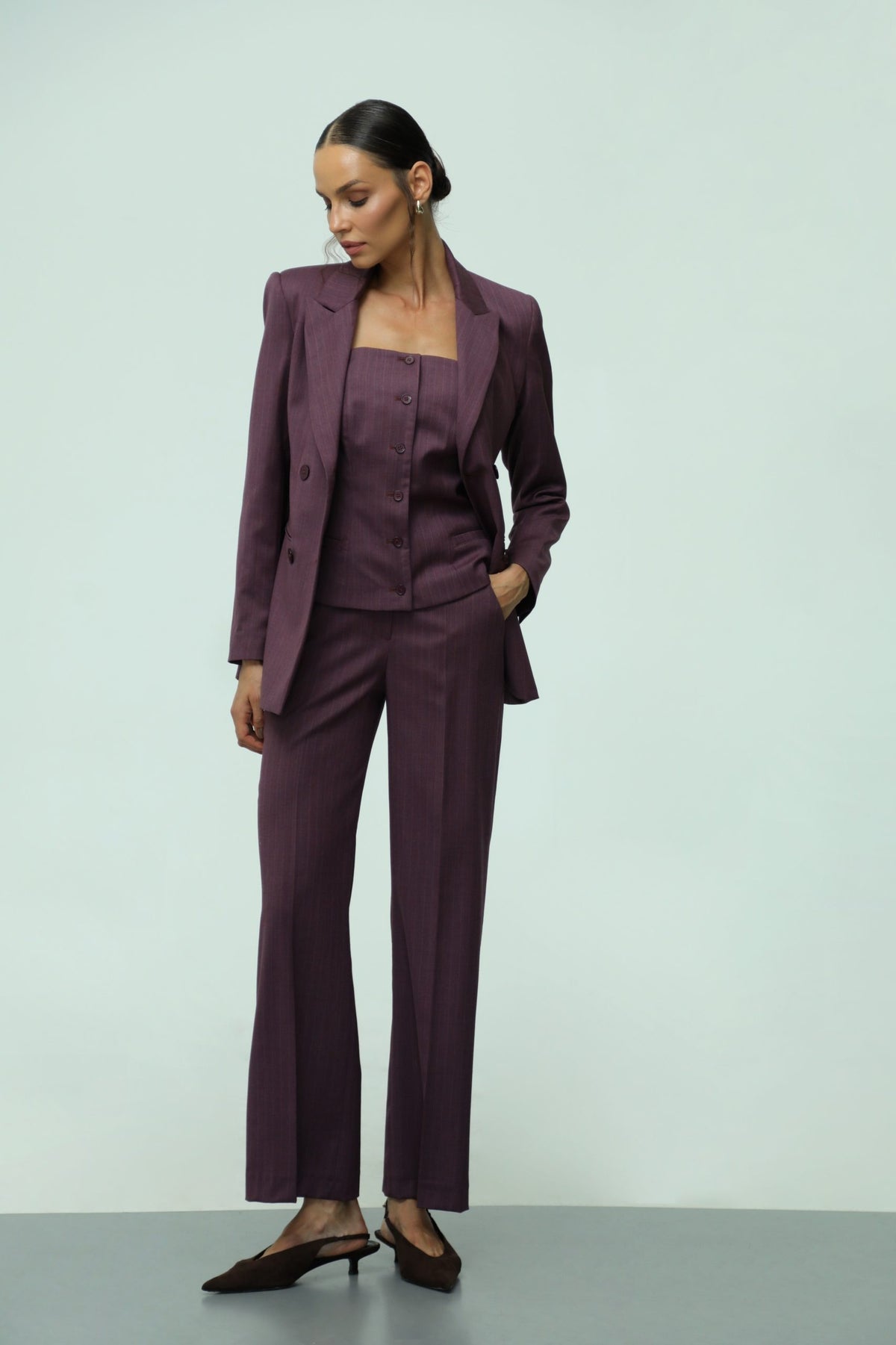 Vittoria Bordeaux Wool Suit 2