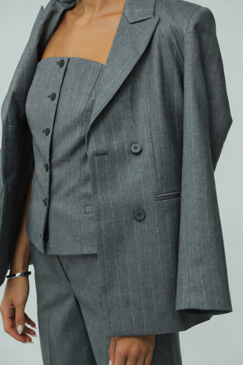 Vittoria Green Wool Suit 2