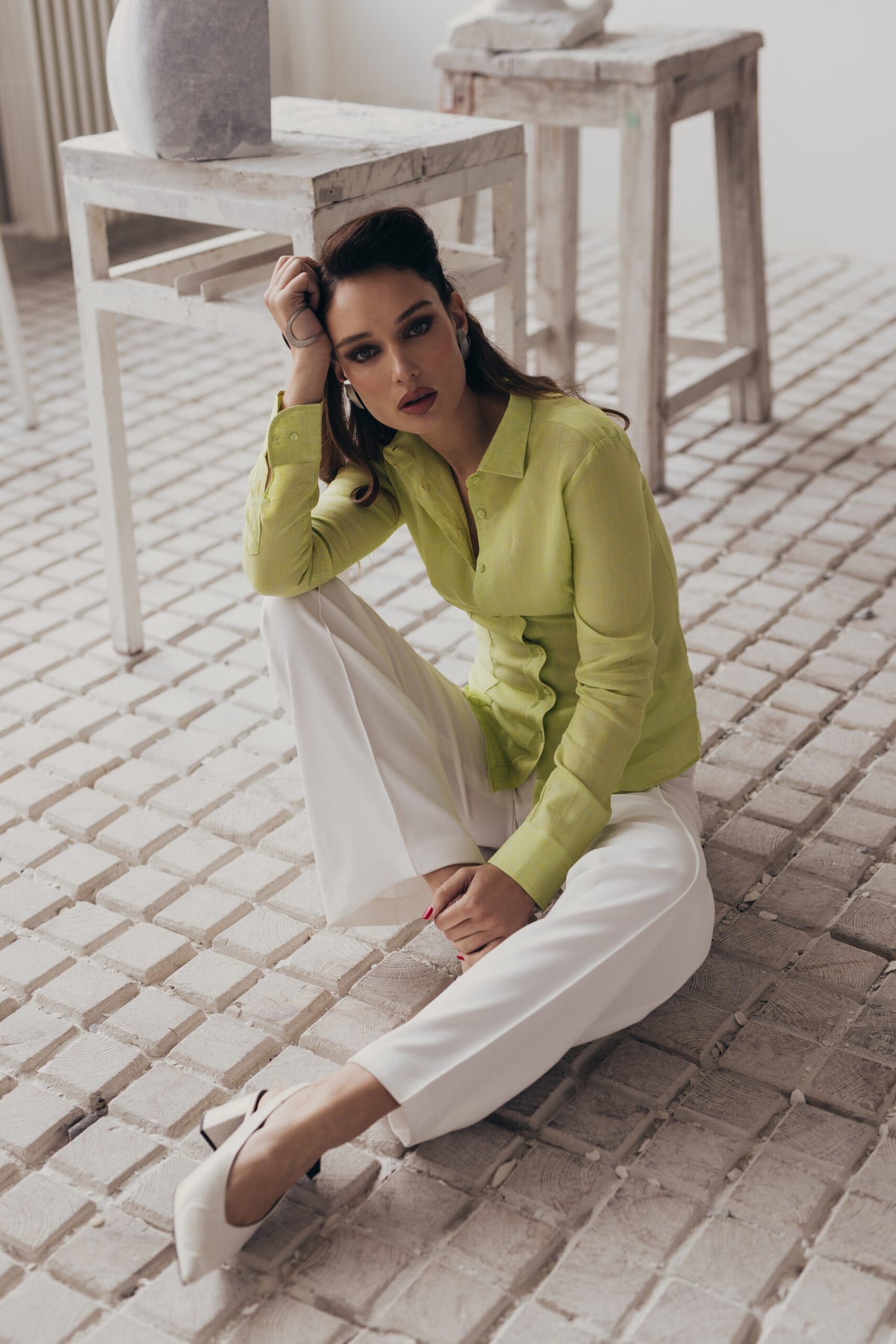 Linen Shirt in Light Green 3