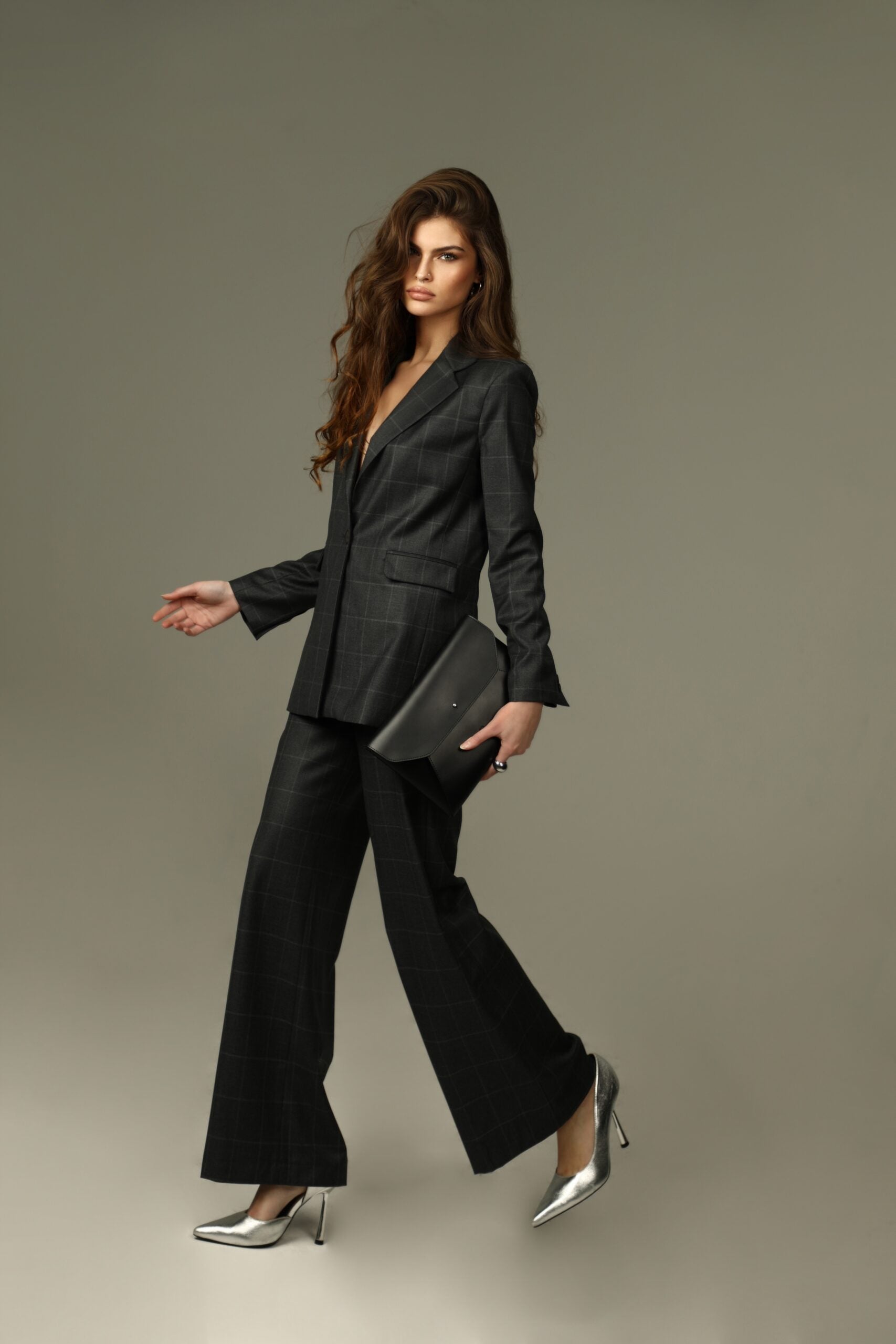 Wool Dark Gray Suit 1